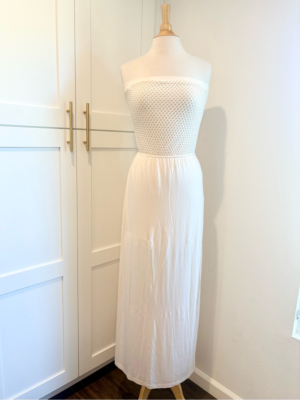 Tart Cream Crochet Strapless Dress